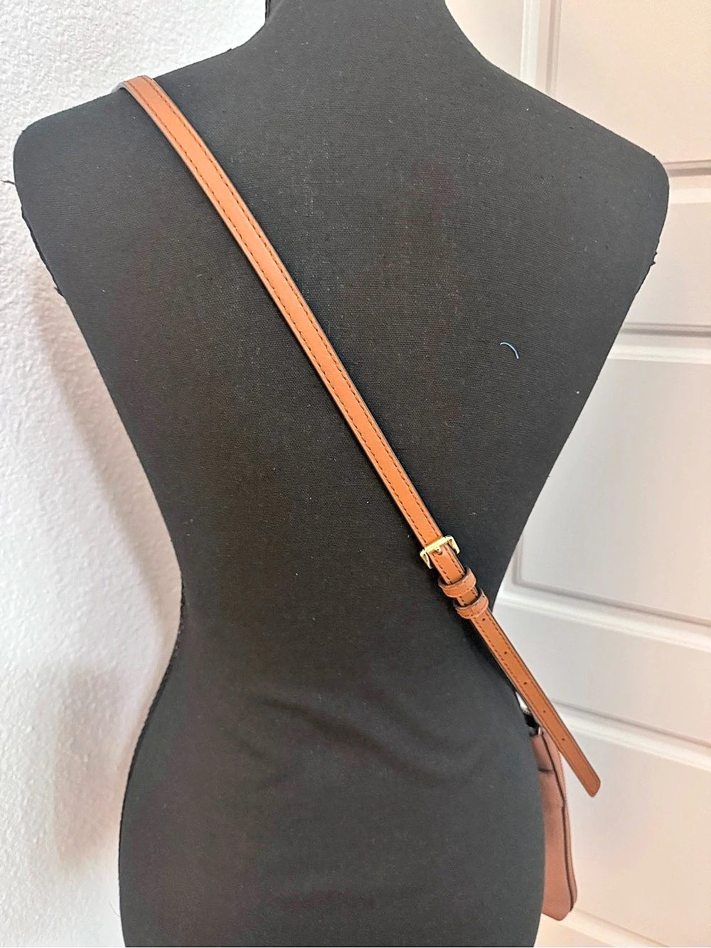 Michael Kors Jet Set Large Pebbled Leather Flat Crossbody Bag Brown - Picture 5 of 7
